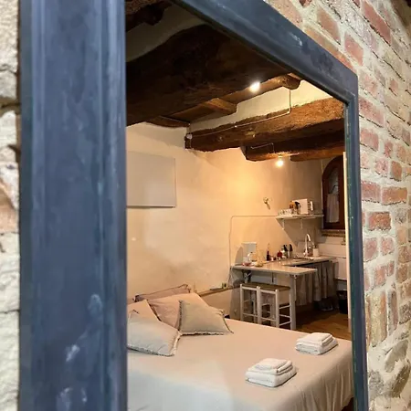 Gasthuis Antica Dimora Vicolo Del Tempio Spina